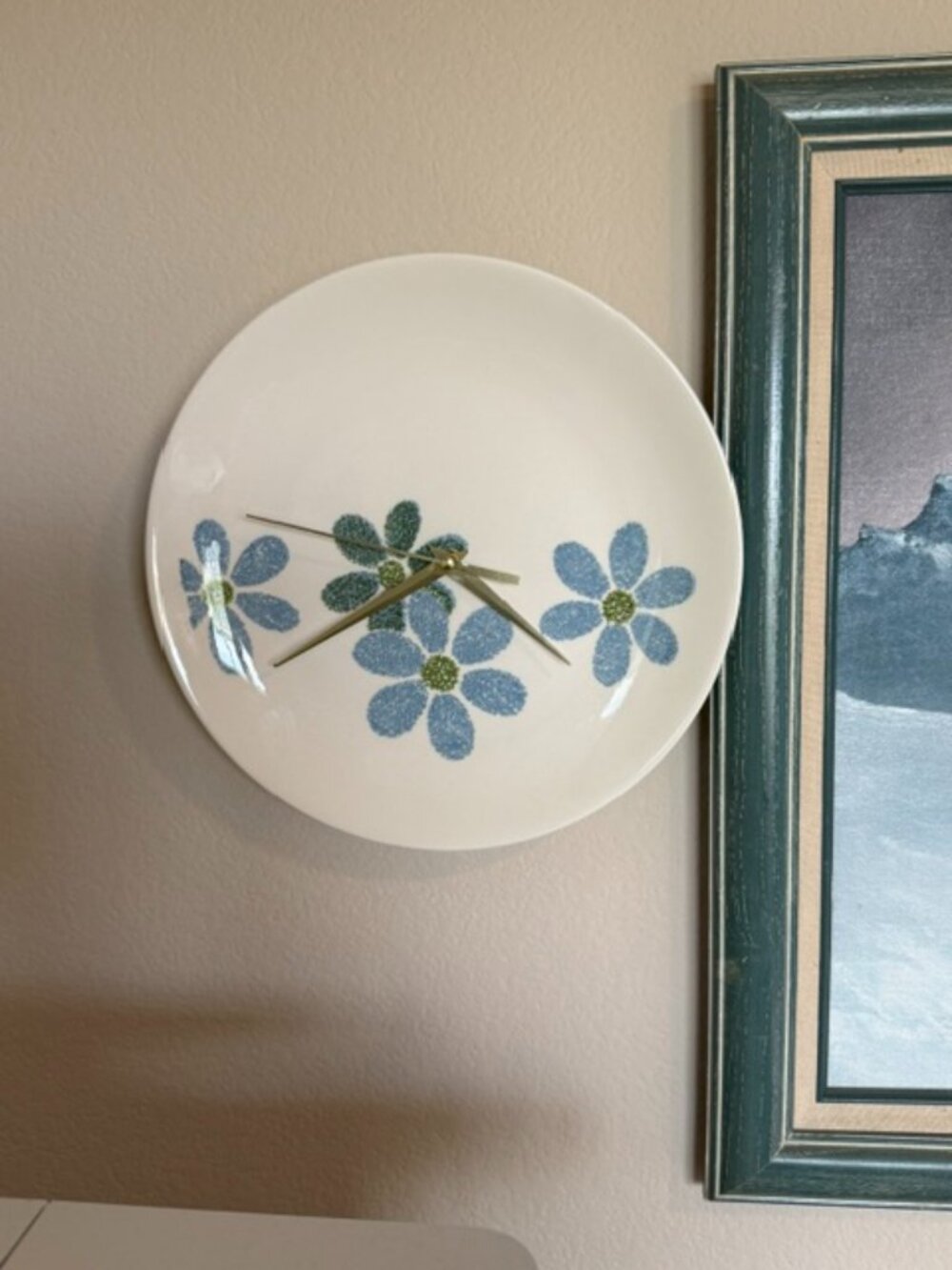 Flower Plate Clock 10"
